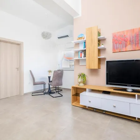 Apartman Pinia *